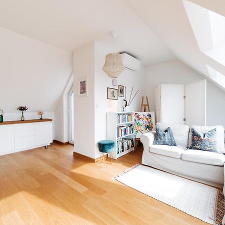 City Apartment Schloss Schonbrunn & Terrace Βιέννη Εξωτερικό φωτογραφία
