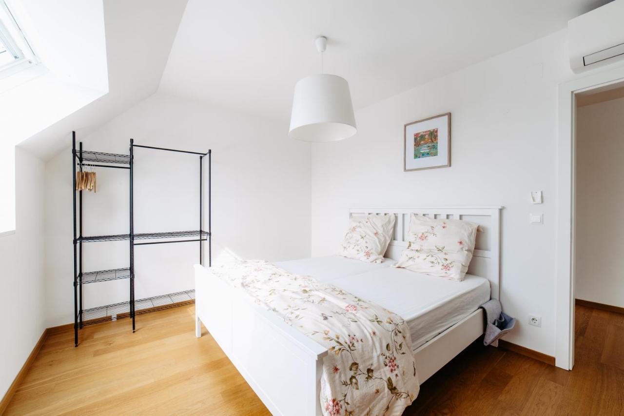 City Apartment Schloss Schonbrunn & Terrace Βιέννη Εξωτερικό φωτογραφία